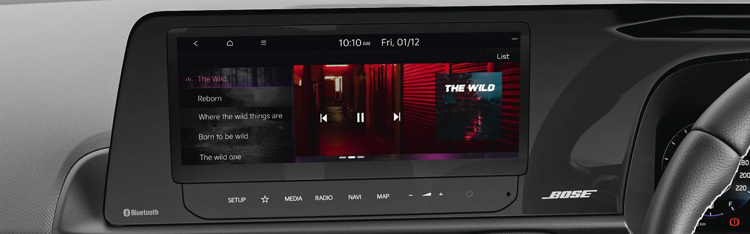 26.03 cm (10.25”) HD Touchscreen Navigation